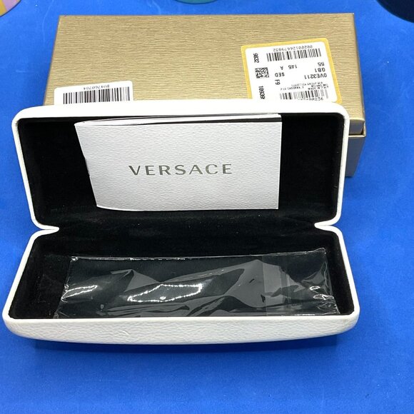 Versace White Leather Hard Clamshell Eyeglass Case - Picture 5 of 7